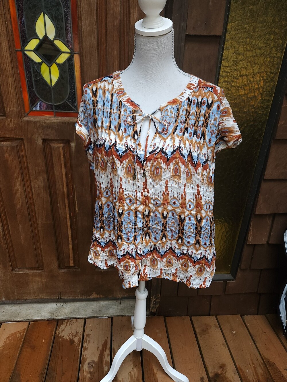 Size 1X-Women’s Casual Printed Tie-Neck Blouse - Multicolor